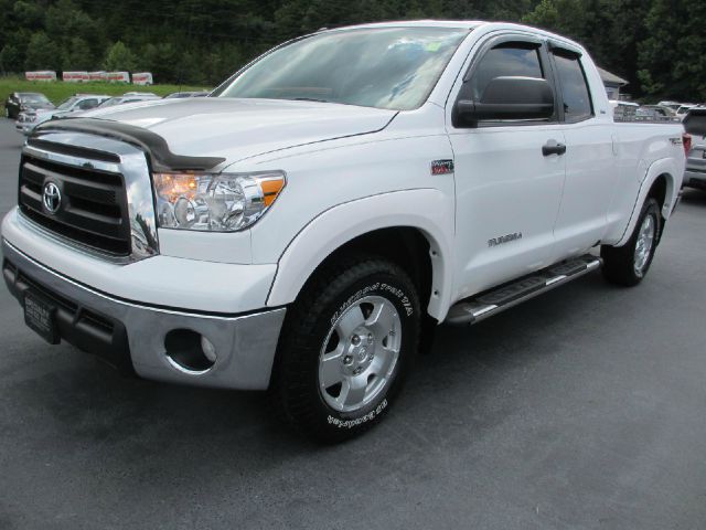 Toyota Tundra 2012 photo 1