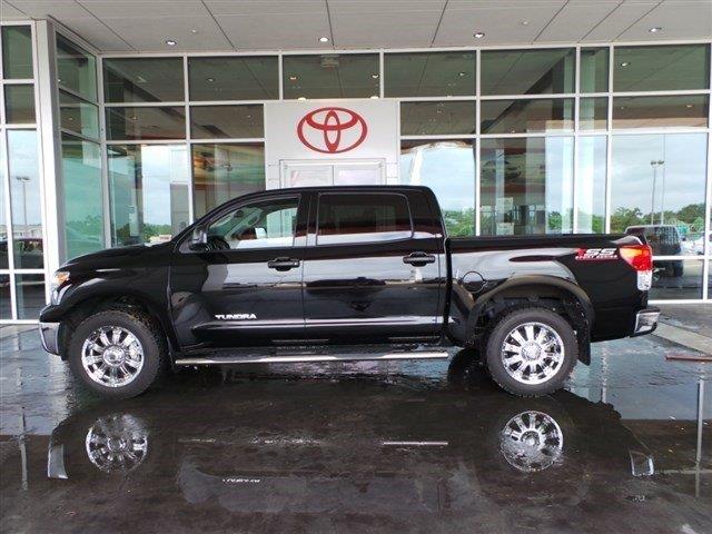 Toyota Tundra 2012 photo 1