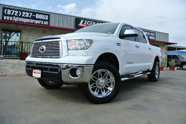 Toyota Tundra 2012 photo 4