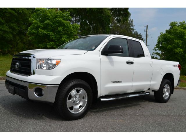 Toyota Tundra 2012 photo 5