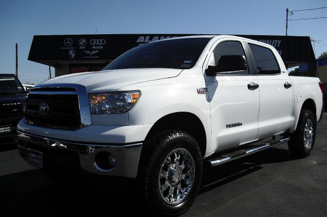 Toyota Tundra 2012 photo 3