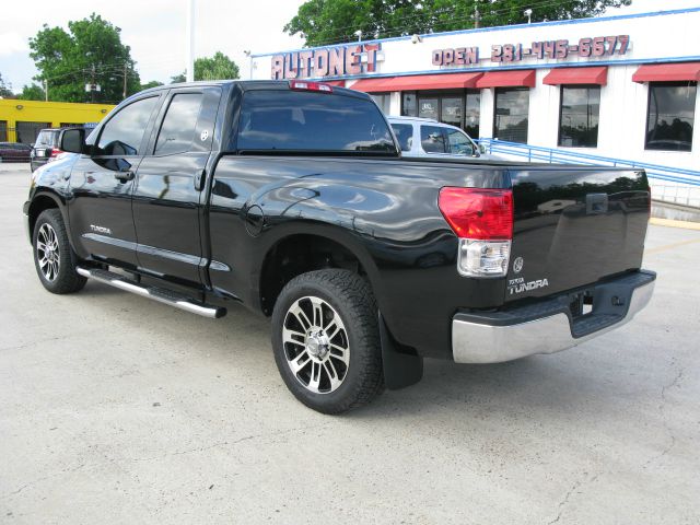 Toyota Tundra 2013 photo 3