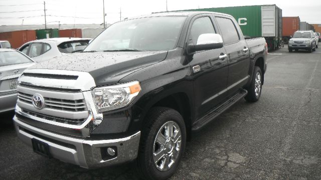 Toyota Tundra 2013 photo 1