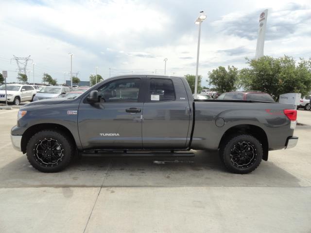 Toyota Tundra 2013 photo 3