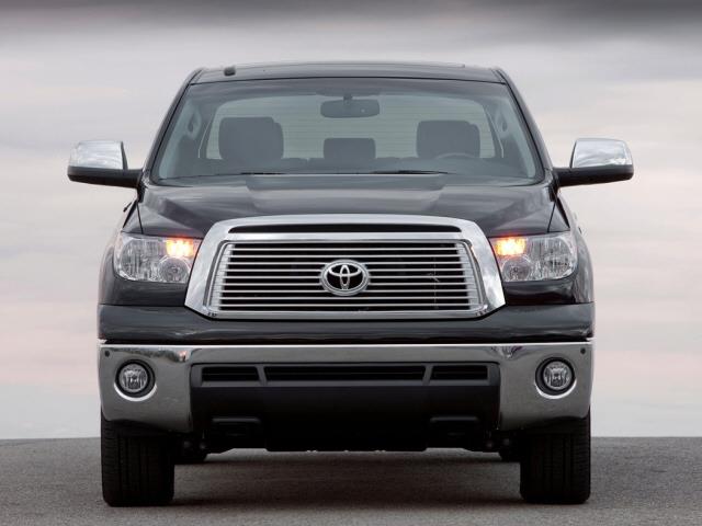 Toyota Tundra 2013 photo 2