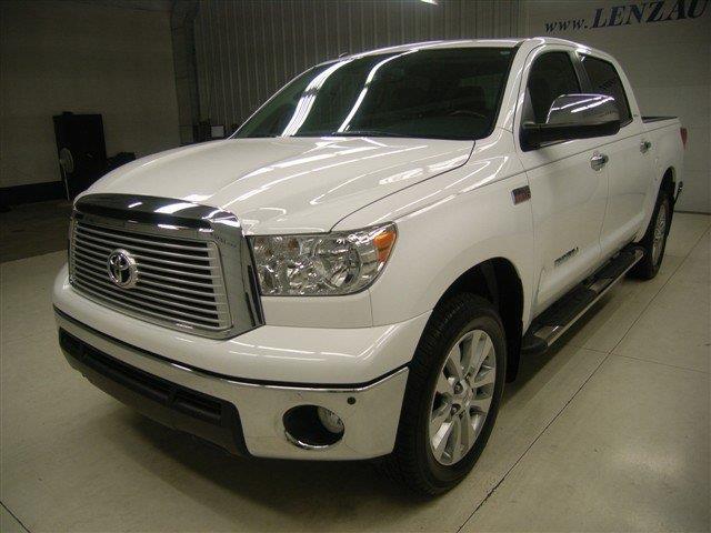 Toyota Tundra 2013 photo 1