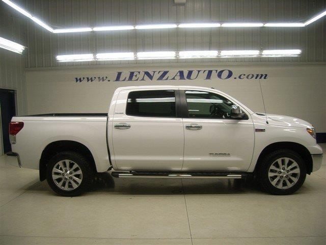 Toyota Tundra 2013 photo 25