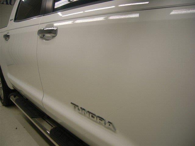 Toyota Tundra 2013 photo 30