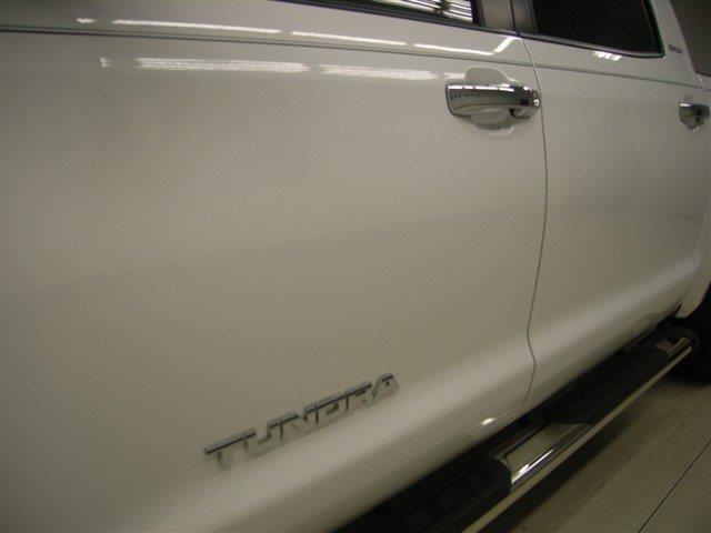 Toyota Tundra 2013 photo 6