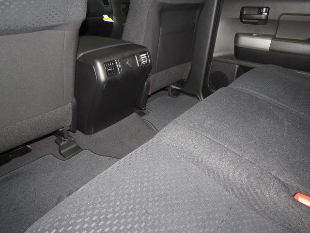 Toyota Tundra 2013 photo 2