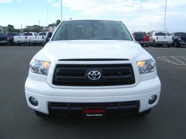 Toyota Tundra 2013 photo 3