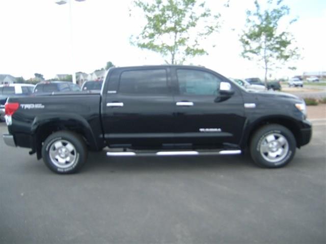 Toyota Tundra 2013 photo 1