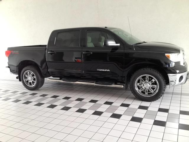 Toyota Tundra 2013 photo 4