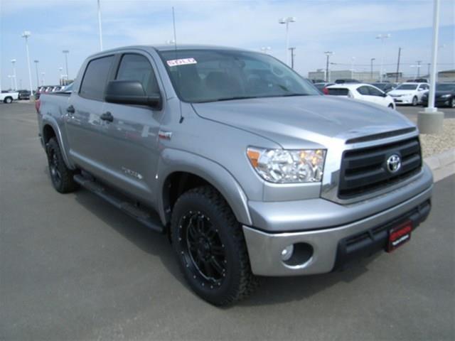 Toyota Tundra 2013 photo 3