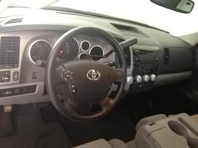 Toyota Tundra 2013 photo 5