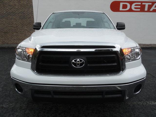 Toyota Tundra 2013 photo 3