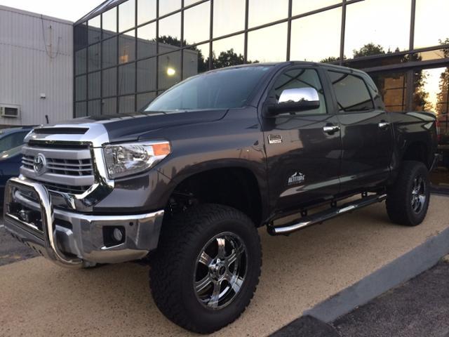 Toyota Tundra 2014 photo 2