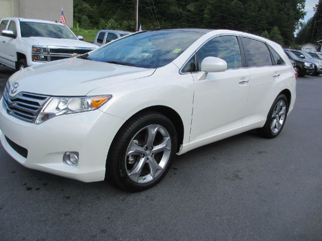 Toyota Venza 2010 photo 3