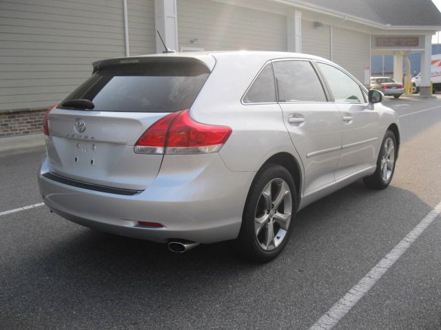 Toyota Venza ML 350 4matic SUV