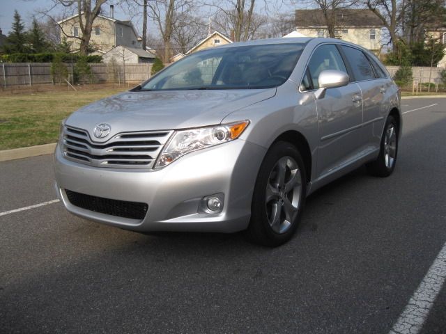 Toyota Venza 2010 photo 3