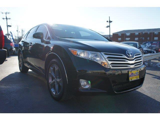 Toyota Venza 2010 photo 2