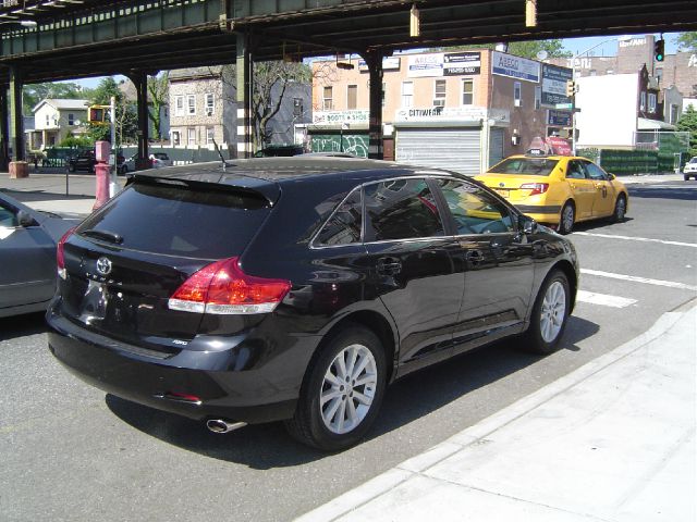 Toyota Venza 2010 photo 4