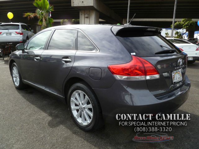 Toyota Venza 2010 photo 2