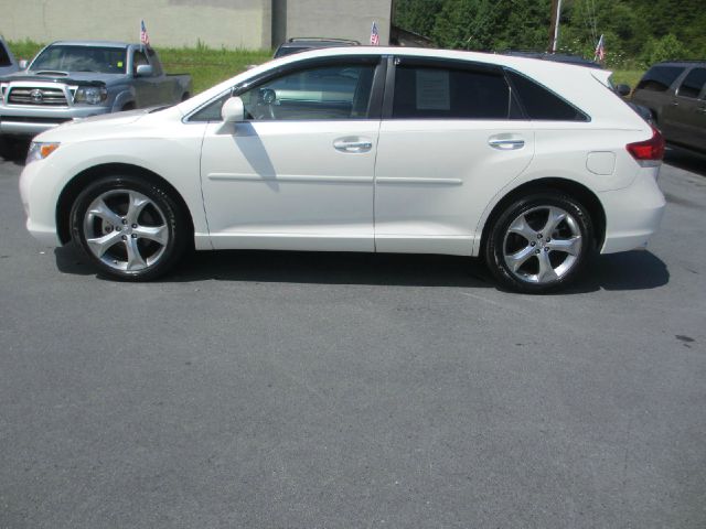 Toyota Venza 2011 photo 4