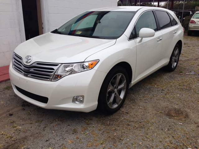 Toyota Venza 2011 photo 1