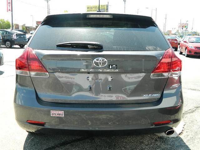 Toyota Venza 2013 photo 2