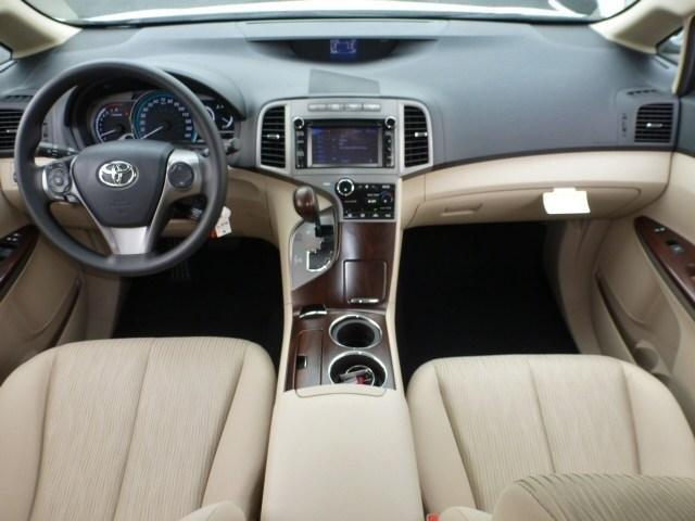 Toyota Venza 2013 photo 13