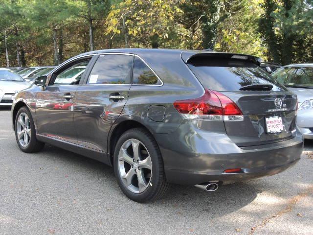 Toyota Venza 2014 photo 1