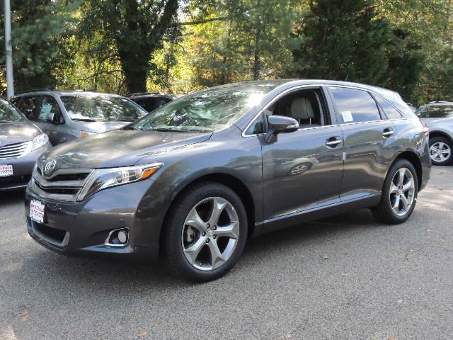 Toyota Venza 2014 photo 2