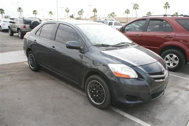 Toyota Yaris 2007 photo 1