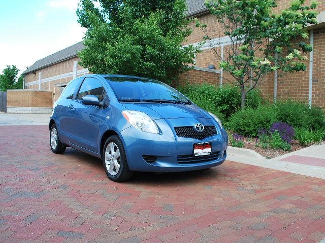 Toyota Yaris 2007 photo 2