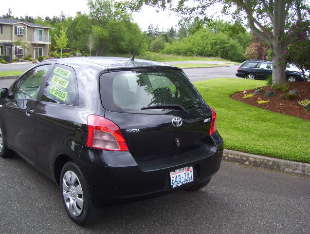 Toyota Yaris 2007 photo 9