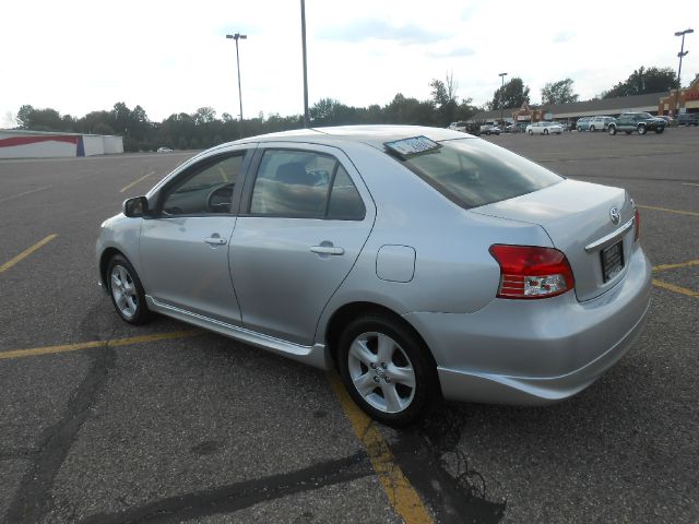 Toyota Yaris 2007 photo 1