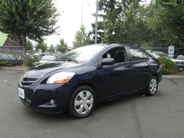 Toyota Yaris 2007 photo 2