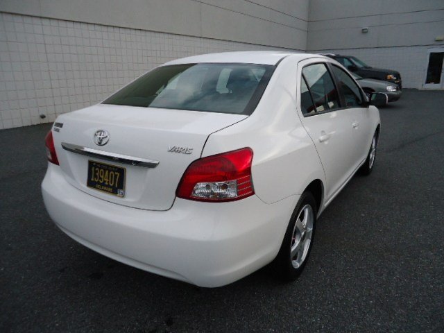 Toyota Yaris 2007 photo 1