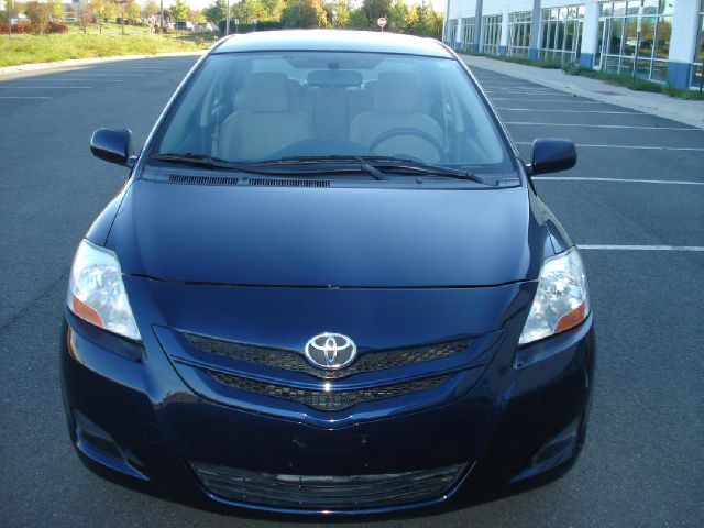 Toyota Yaris 2007 photo 1