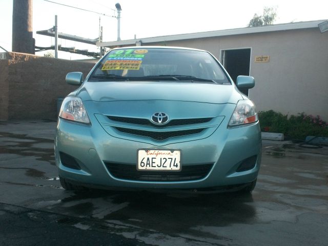 Toyota Yaris 2007 photo 4