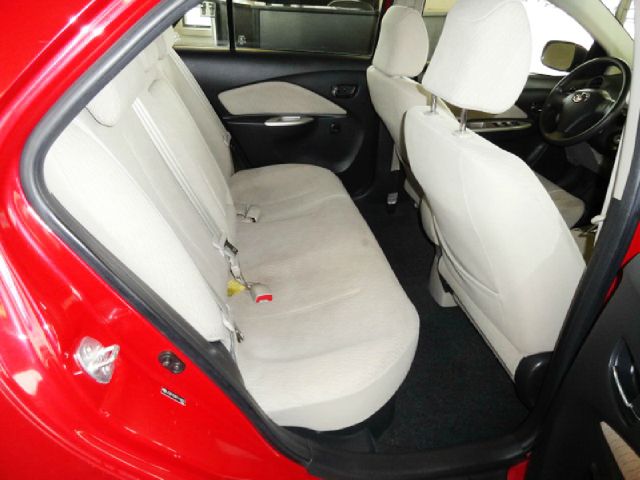 Toyota Yaris 2007 photo 17