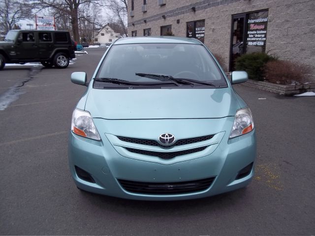 Toyota Yaris 2007 photo 1