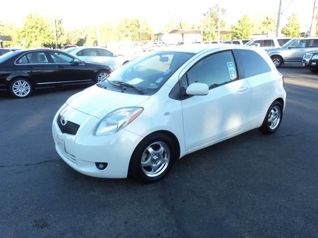 Toyota Yaris 2007 photo 4