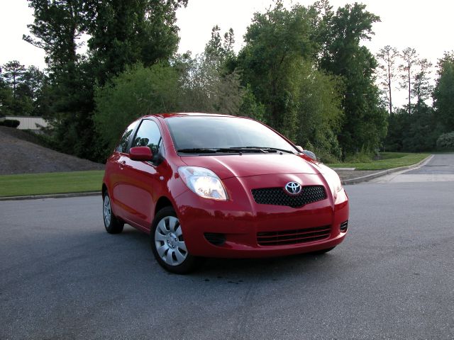 Toyota Yaris 2007 photo 10