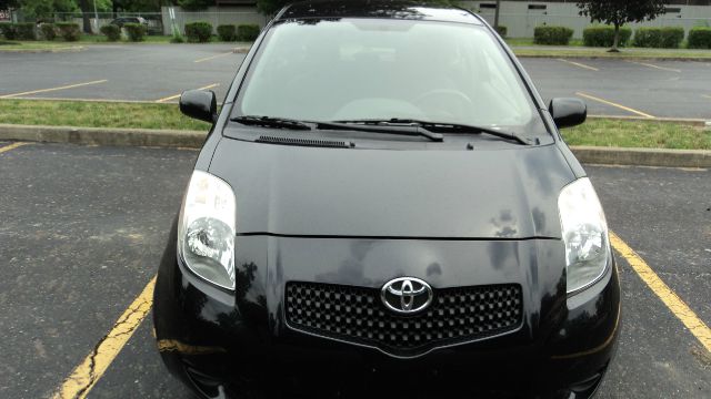 Toyota Yaris SP Pchair Abs/sab Hatchback