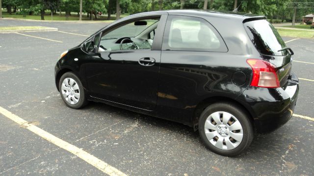 Toyota Yaris 2007 photo 3