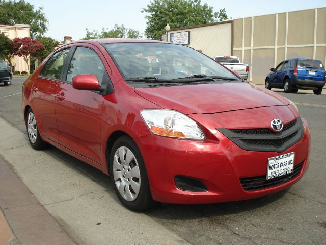 Toyota Yaris 2007 photo 4