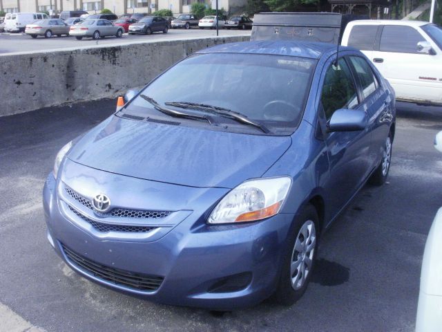 Toyota Yaris 2007 photo 4