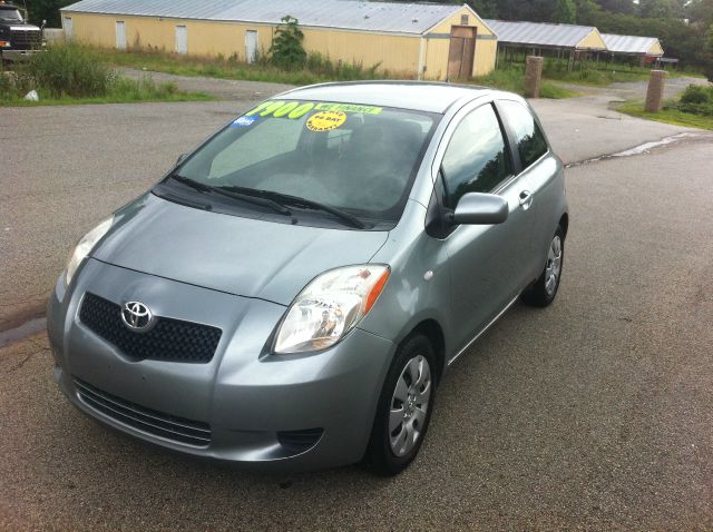 Toyota Yaris 2007 photo 1